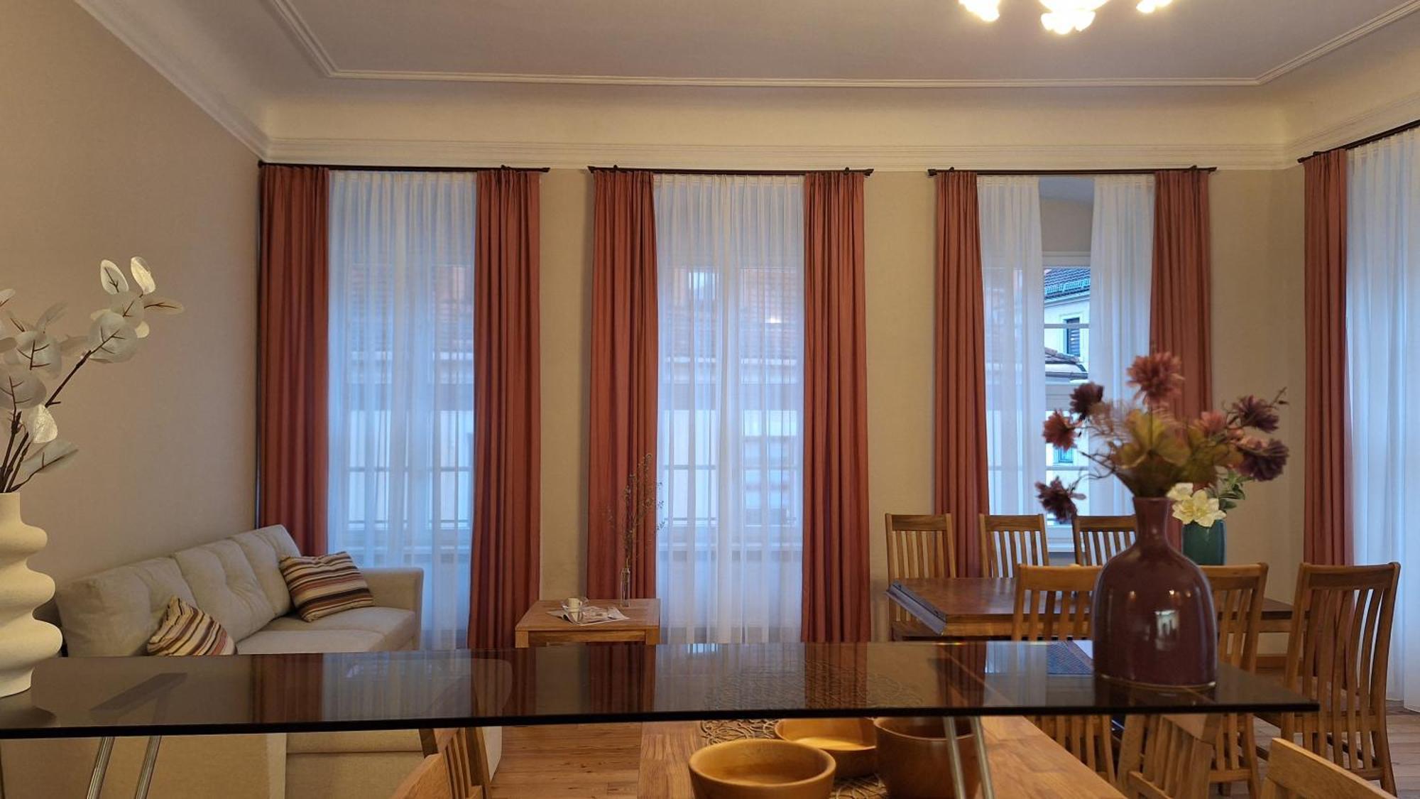 Stadtpalais Romantik-Suite 3 Zimmer Maximal 6 Personen เบาท์เซน ภายนอก รูปภาพ