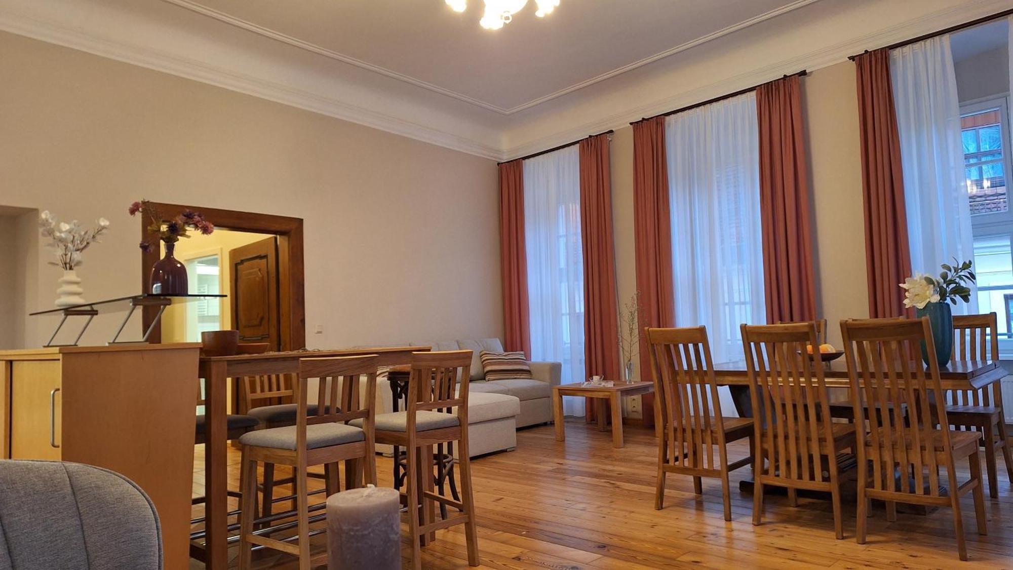 Stadtpalais Romantik-Suite 3 Zimmer Maximal 6 Personen เบาท์เซน ภายนอก รูปภาพ