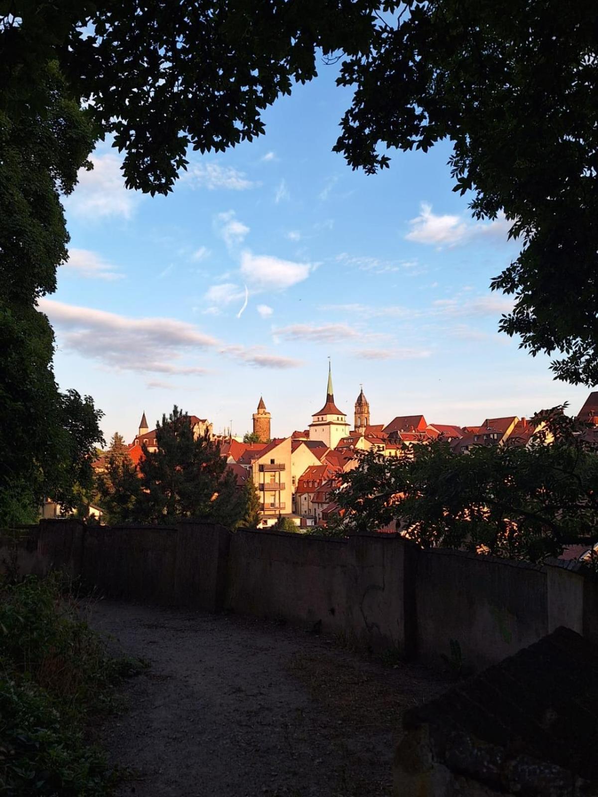 Stadtpalais Romantik-Suite 3 Zimmer Maximal 6 Personen เบาท์เซน ภายนอก รูปภาพ