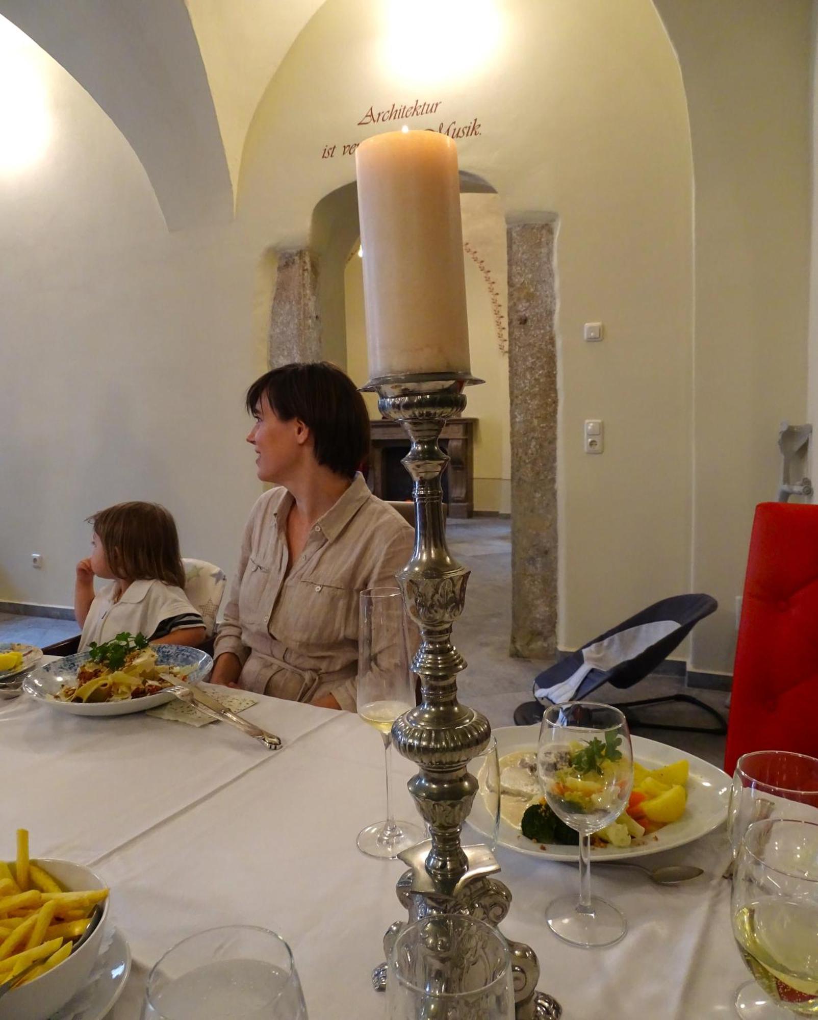Stadtpalais Romantik-Suite 3 Zimmer Maximal 6 Personen เบาท์เซน ภายนอก รูปภาพ